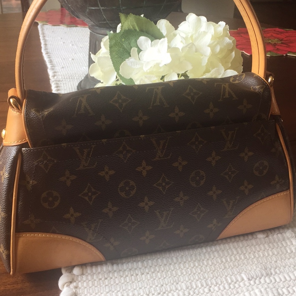 SOLD LOCAL Louis Vuitton Beverly MM - Picture 3 of 8